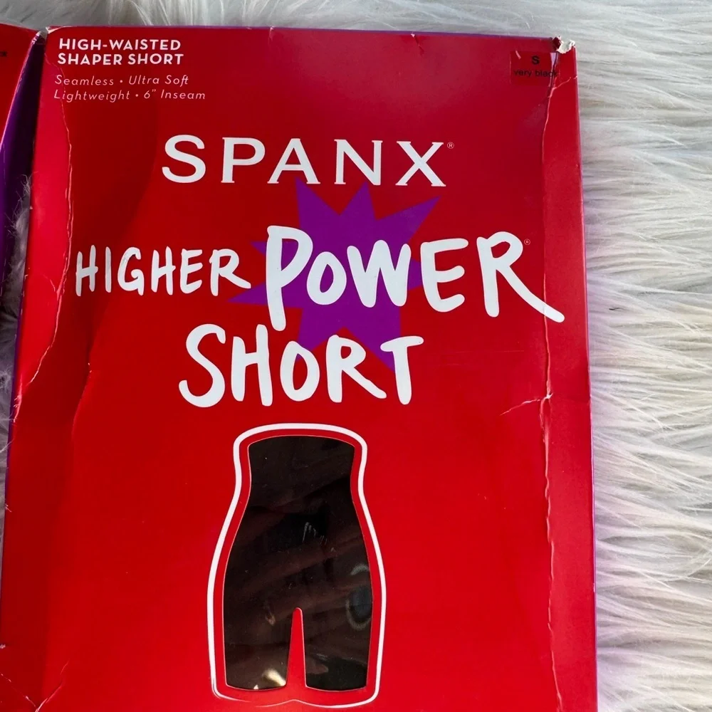 New in box Spanx Seamless Power High-Waisted Mid-Thigh Short in very black
